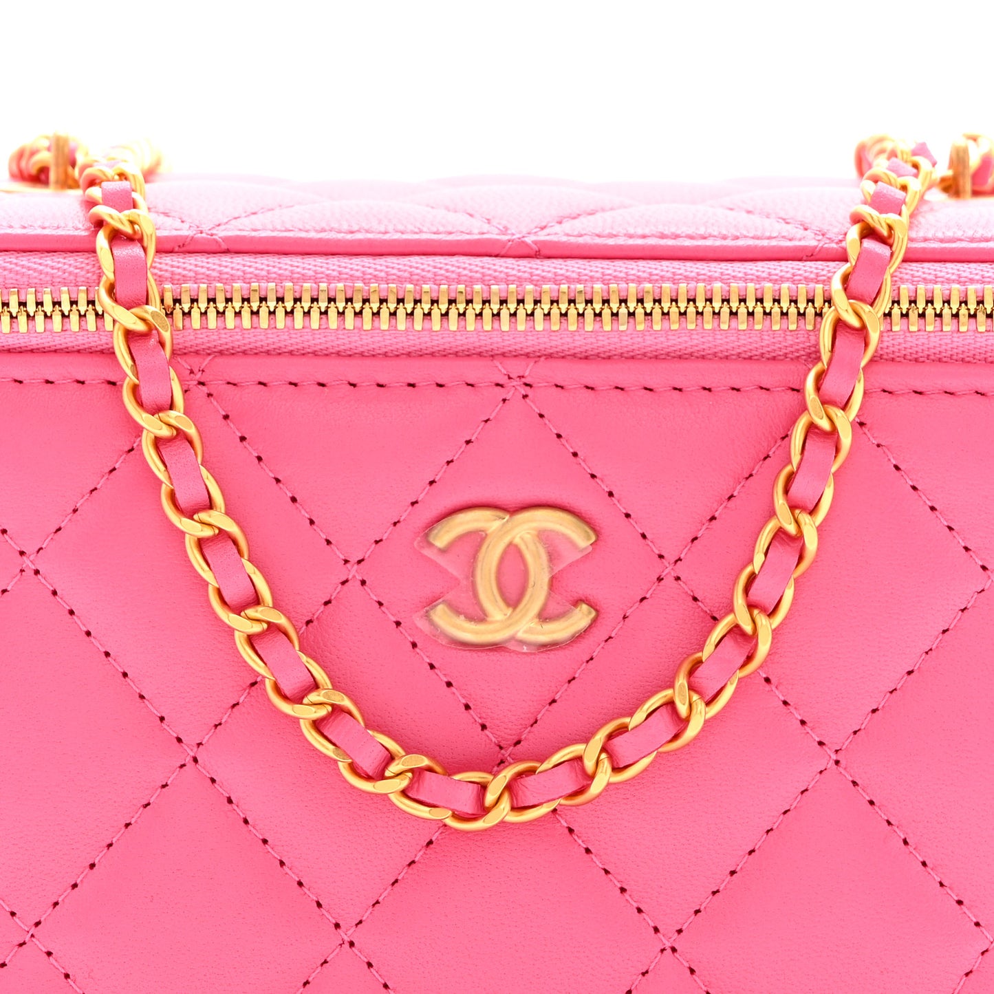 Lambskin Enamel Quilted Small Coco Hearts Vanity Case With Chain Pink