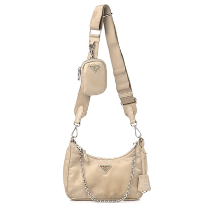 Prada Nylon Re-Edition 2005 Shoulder Bag Cammeo 1 of 16