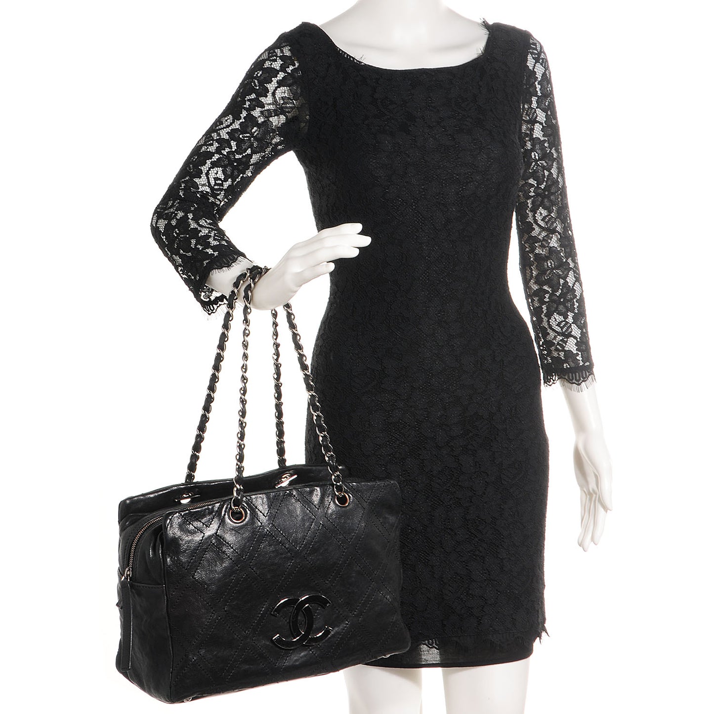 Calfskin Large Diamond Stitch Tote Black