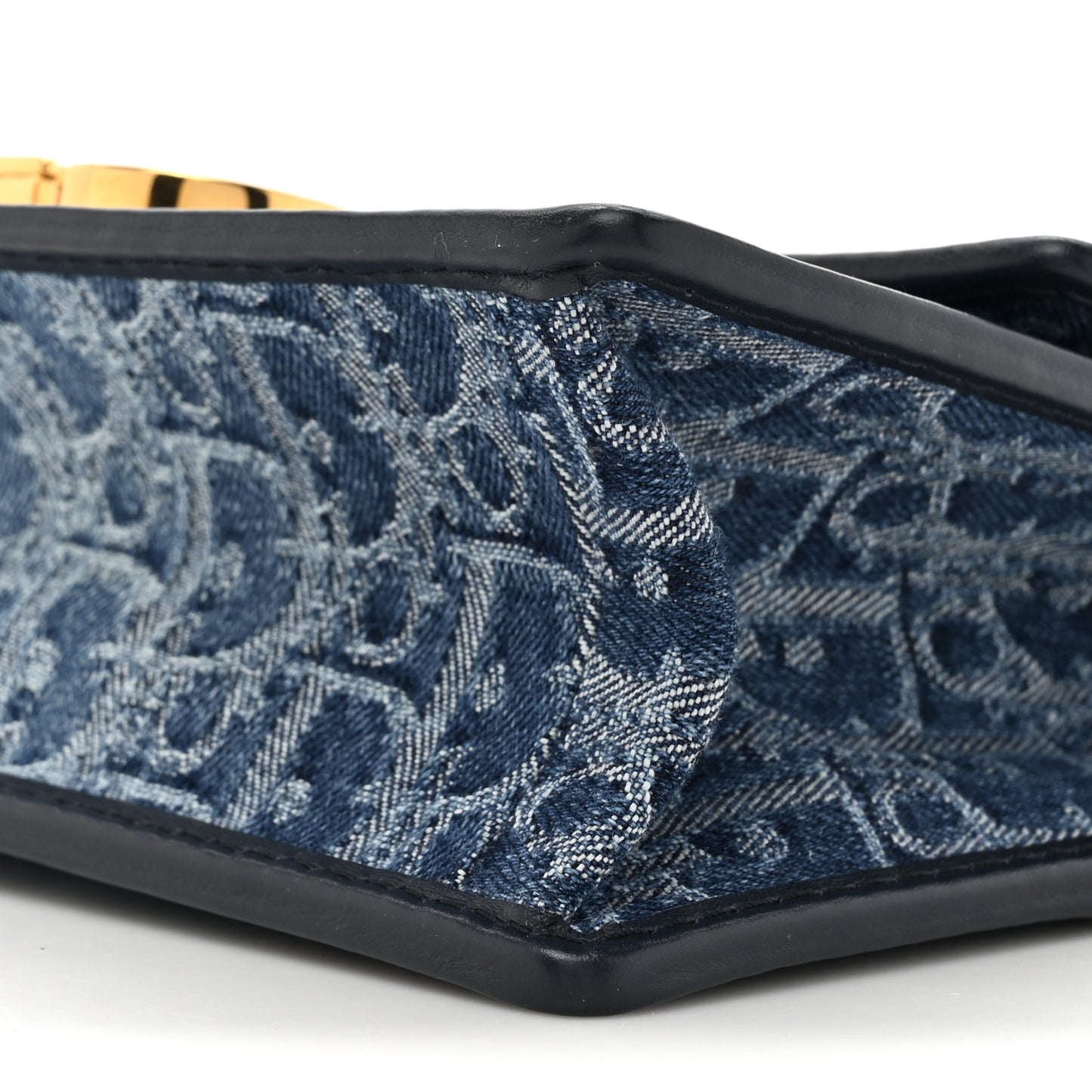 Denim Oblique 30 Montaigne East West Chain Flap Bag