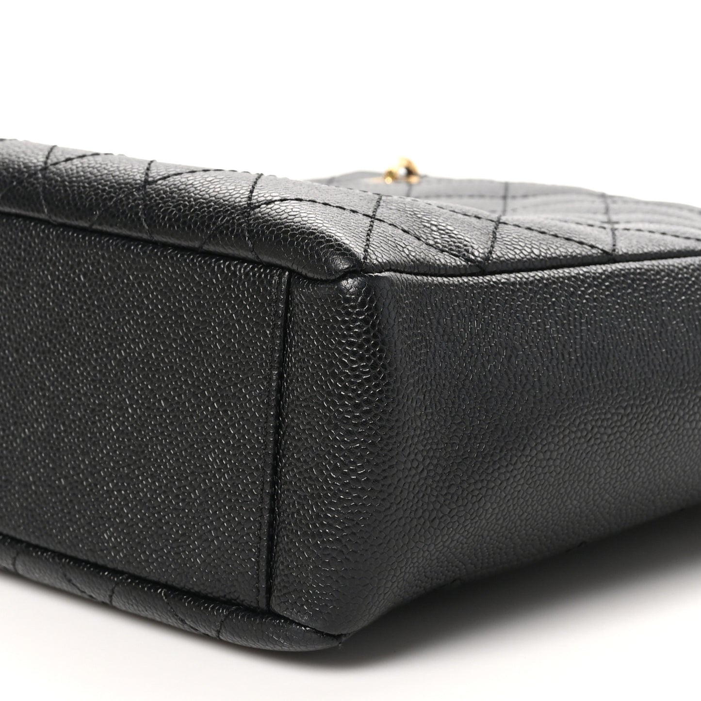 Caviar Quilted Petit Shopping Tote PST Black