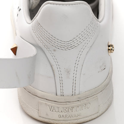 Valentino Garavani Calfskin Womens Backnet Sneakers 37.5 White 20 of 20