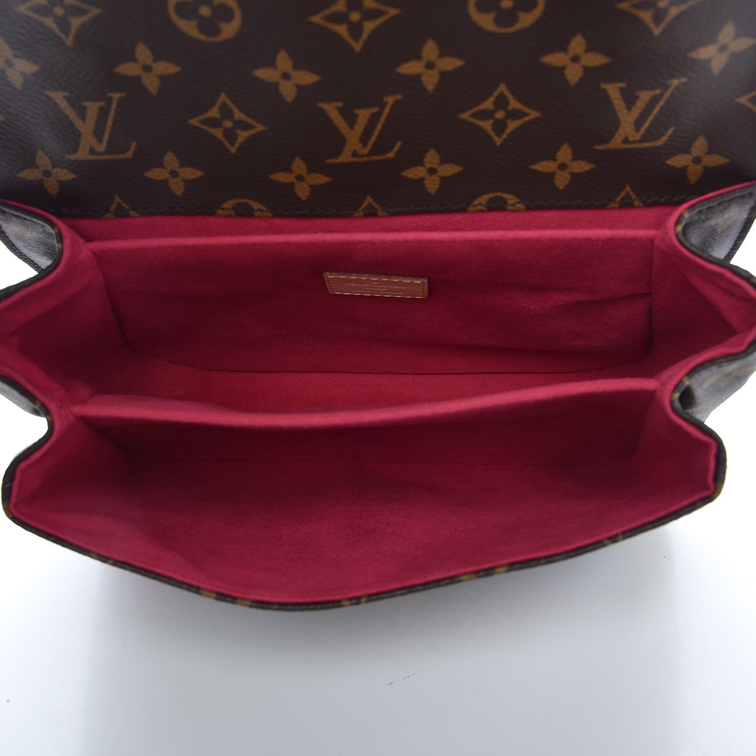 Louis Vuitton Monogram Patches Pochette Metis 5 of 8