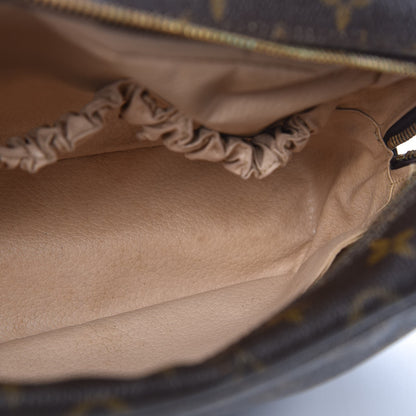 Louis Vuitton Monogram Trousse Toilette 28 21 of 33