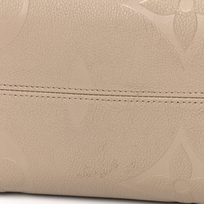 Louis Vuitton Empreinte Monogram Giant Onthego MM Tourterelle 17 of 17