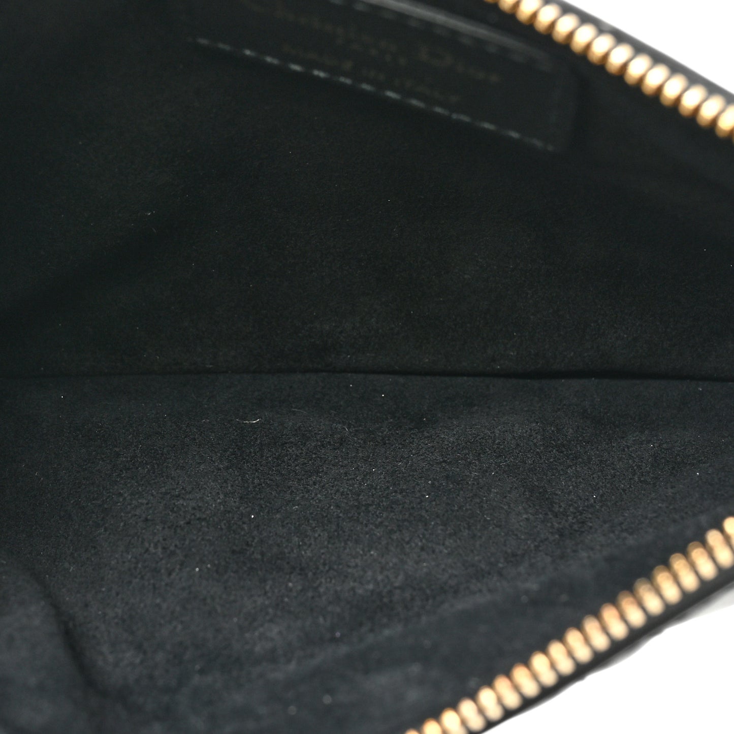 Calfskin Macrocannage Medium Toujours Black