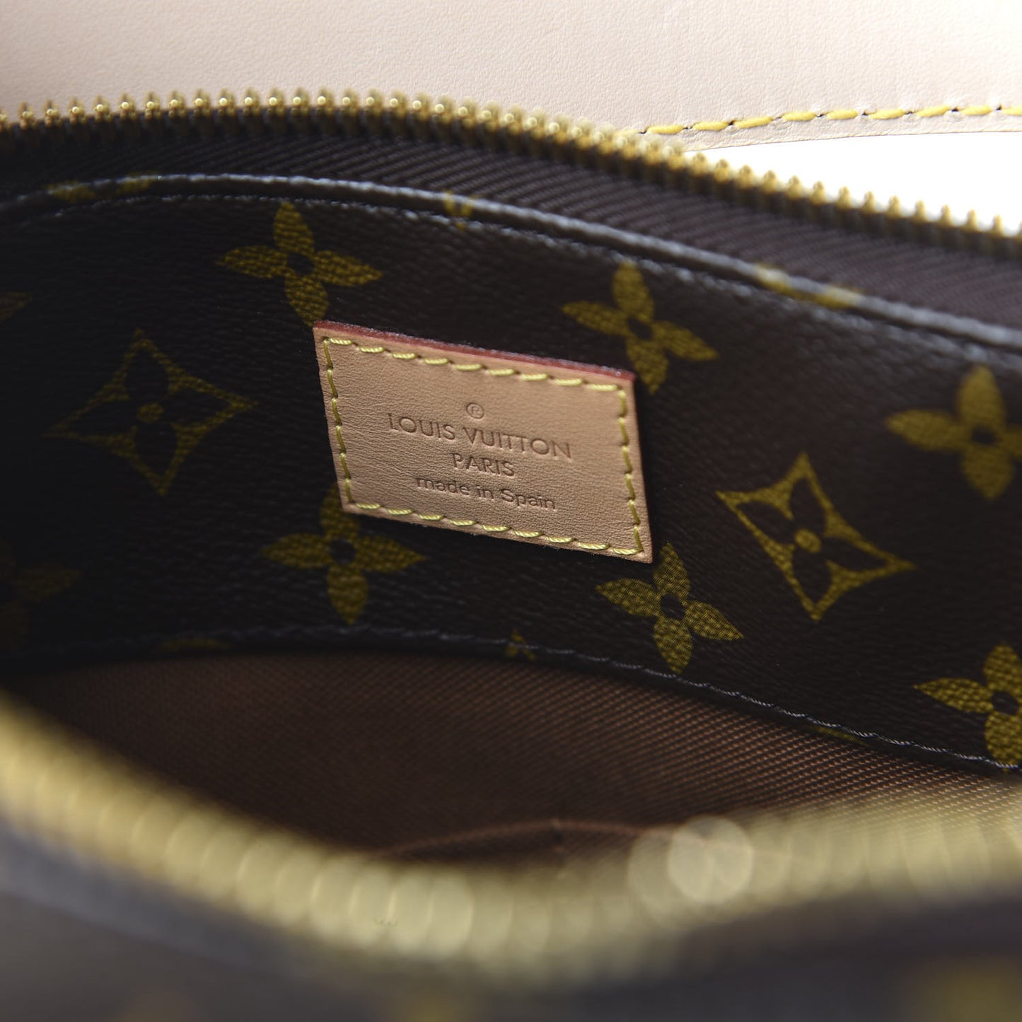 Monogram Sully PM