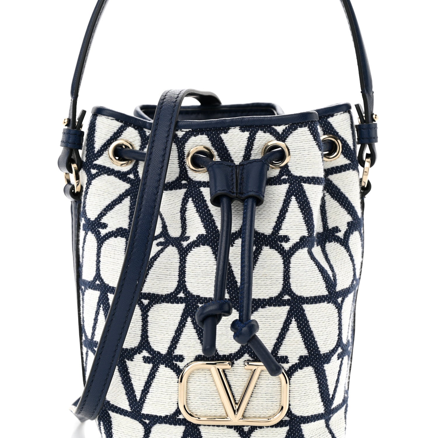 Valentino Garavani VALENTINO GARAVANI Toile Iconographe Nappa Mini Vlogo Signature Bucket Bag White Worker 7 of 9