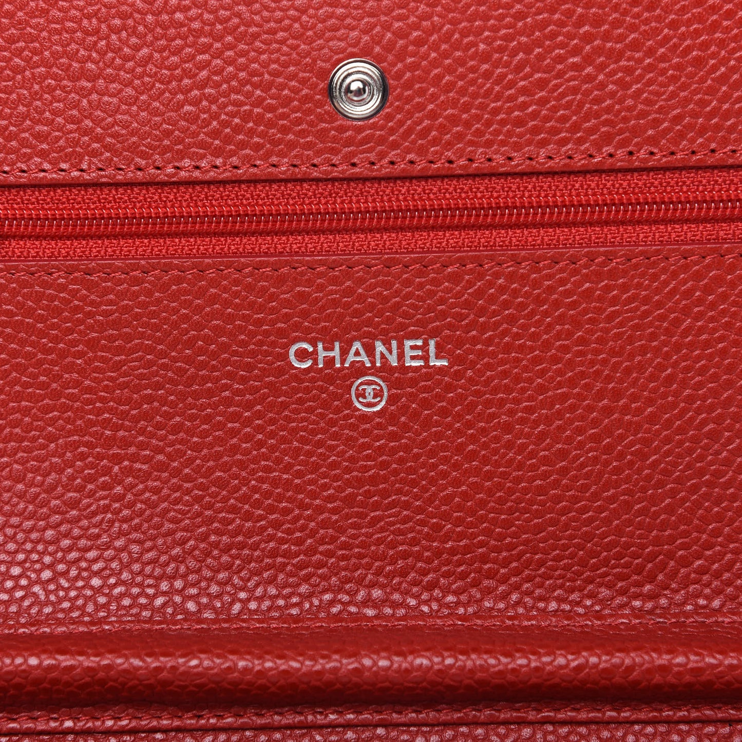 Caviar Quilted Wallet on Chain WOC Red