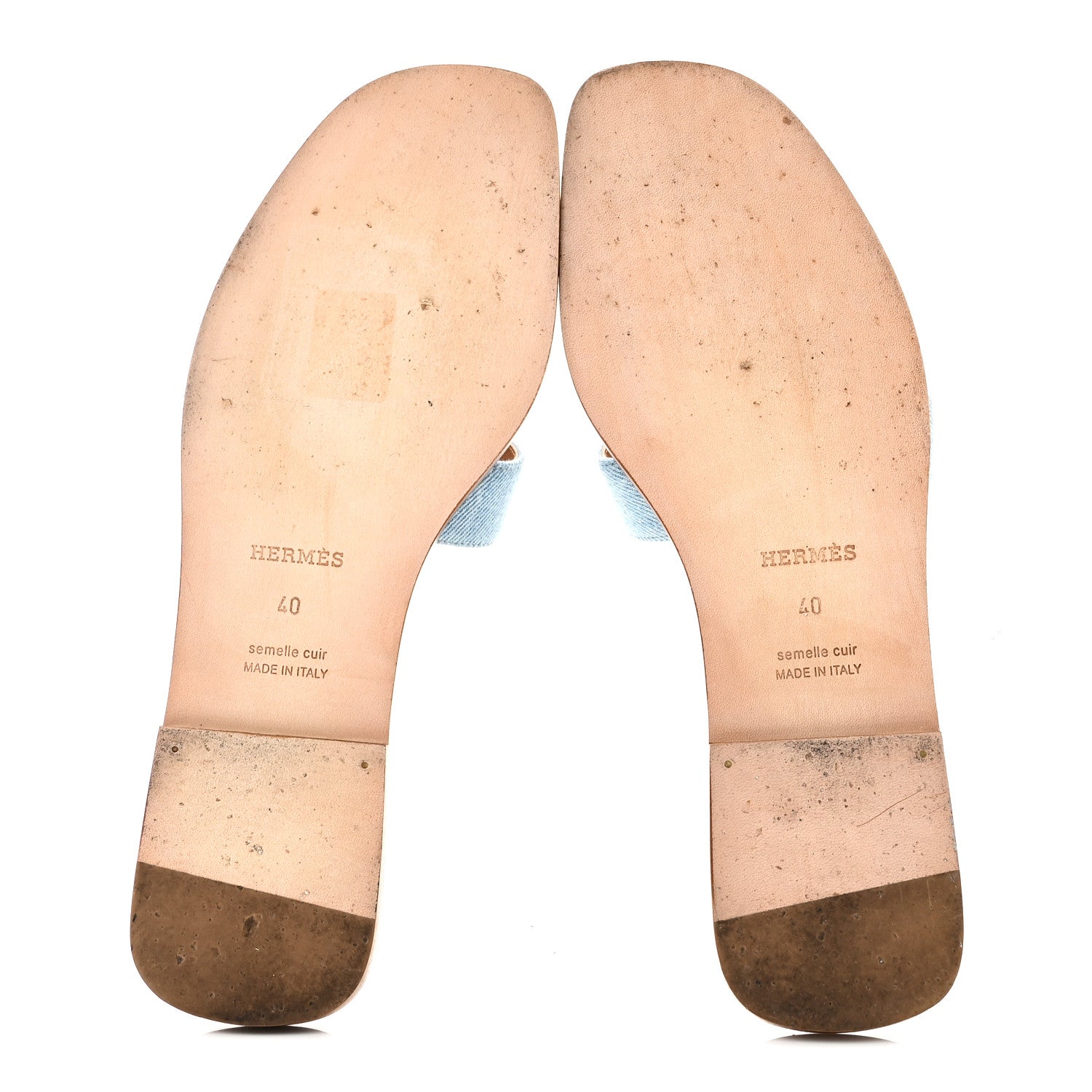 Hermes Denim Canvas Oran Sandals 40 Bleu Clair 1865878 – FASHIONPHILE