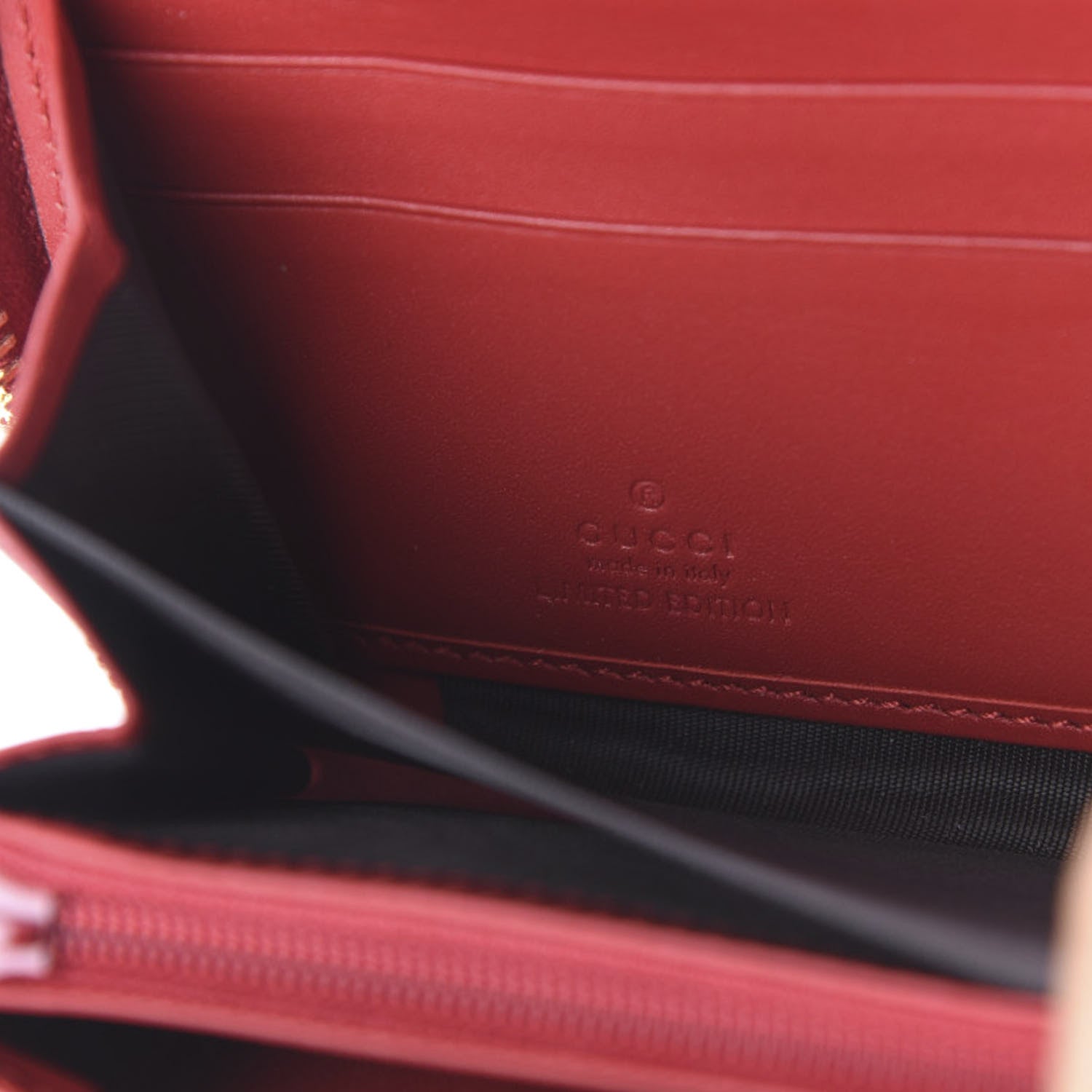 Gucci GG Supreme Monogram Bosco Patch Zip Around Wallet Beige Malva Hibiscus Red 5 of 6