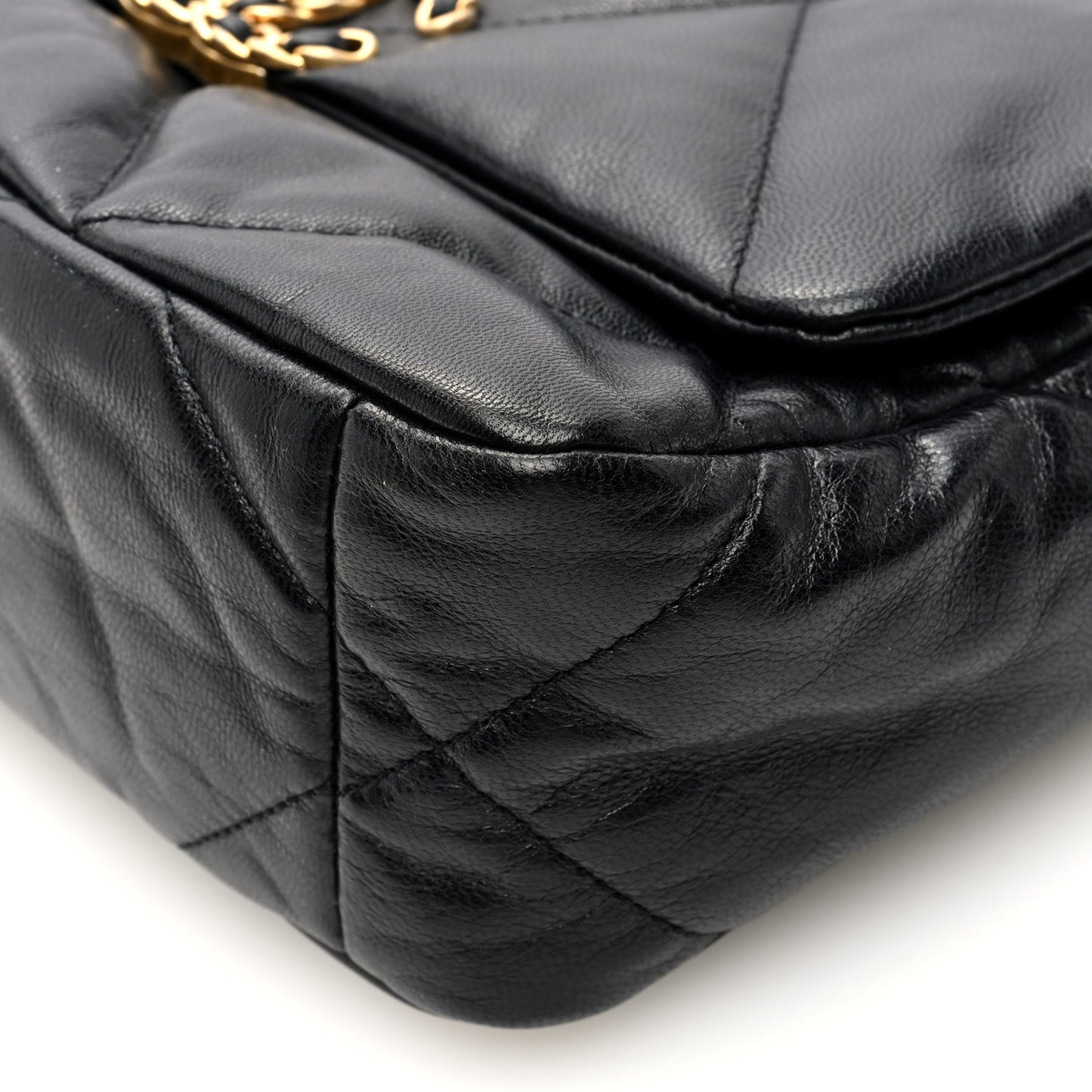 Goatskin Quilted Medium Chanel 19 Flap Black