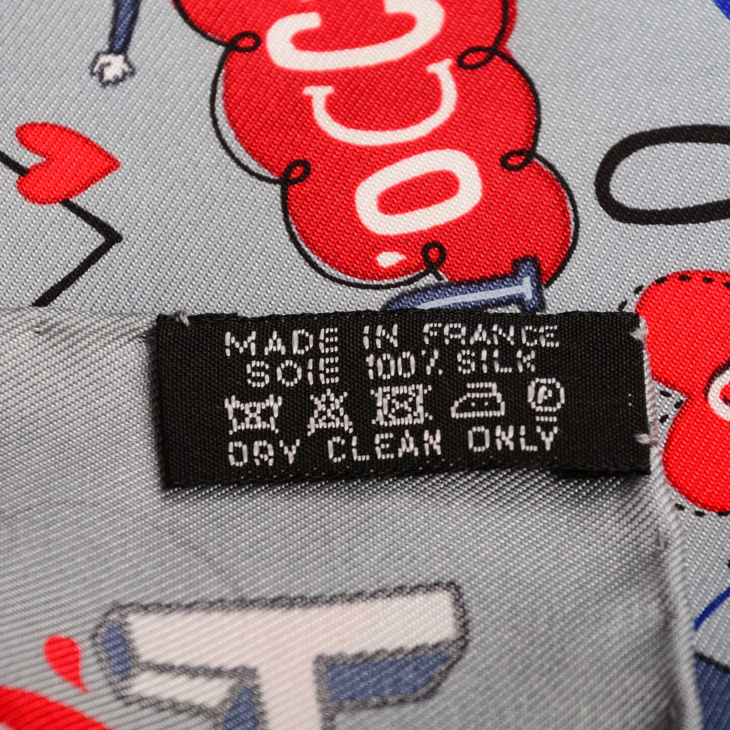Silk Les Confessions Pocket Square Gris Bleu Rouge
