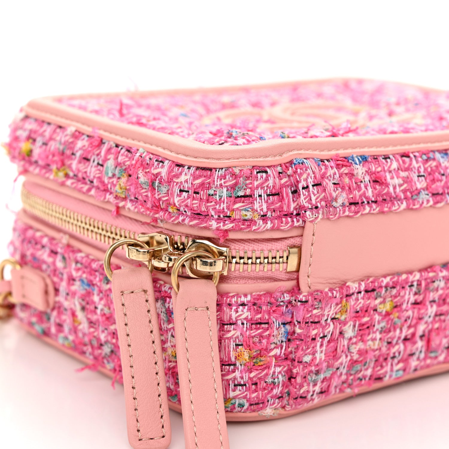 Chanel Tweed Quilted Small CC Filigree Vanity Case Pink 1554839