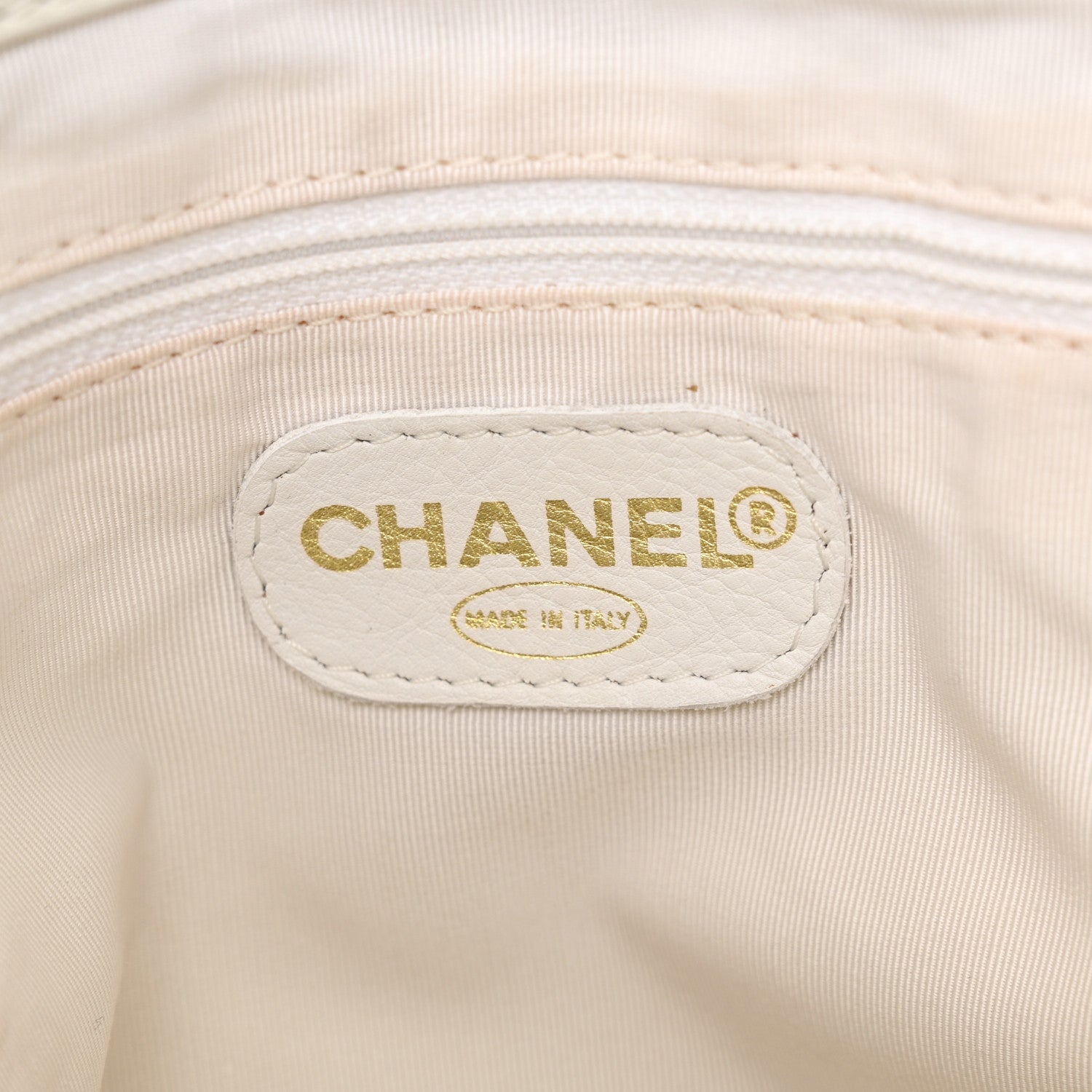 Chanel Lambskin Bekko Chain CC Shopping Tote White 6 of 17