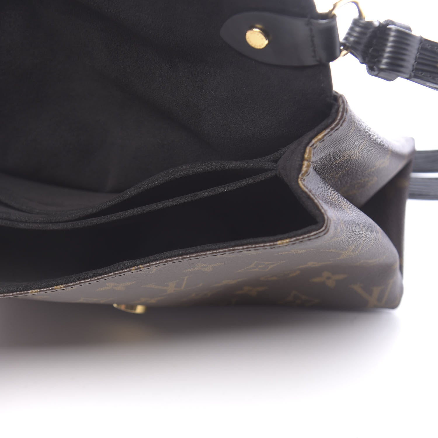 Louis Vuitton Epi Monogram Saint Michel Black 5 of 14