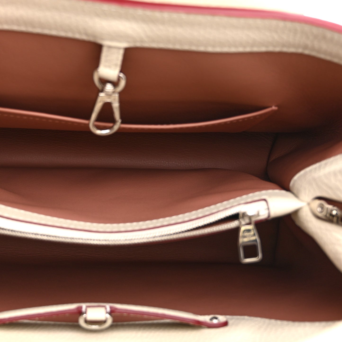 Taurillon Capucines MM Blanc Casse