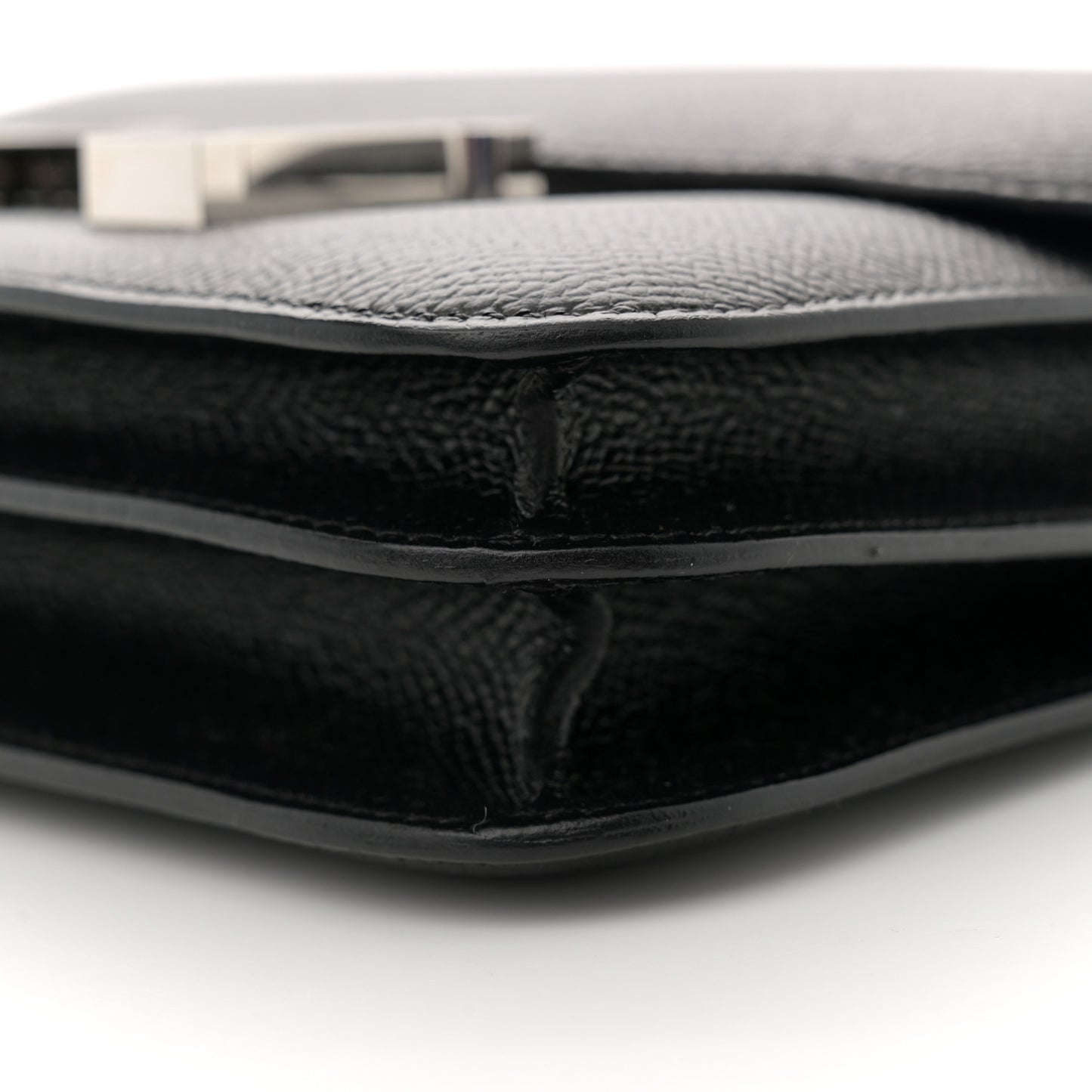 Epsom Constance 18 Black