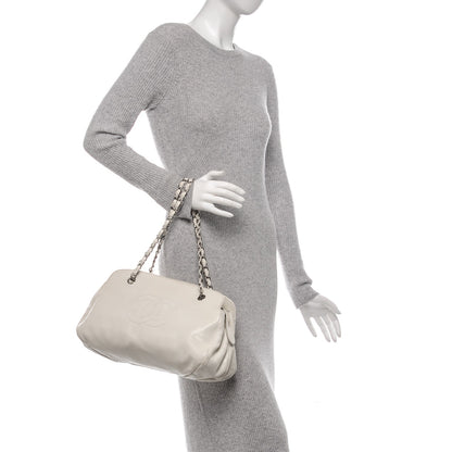 Chanel Caviar 31 CC Shoulder Bag White 2 of 10