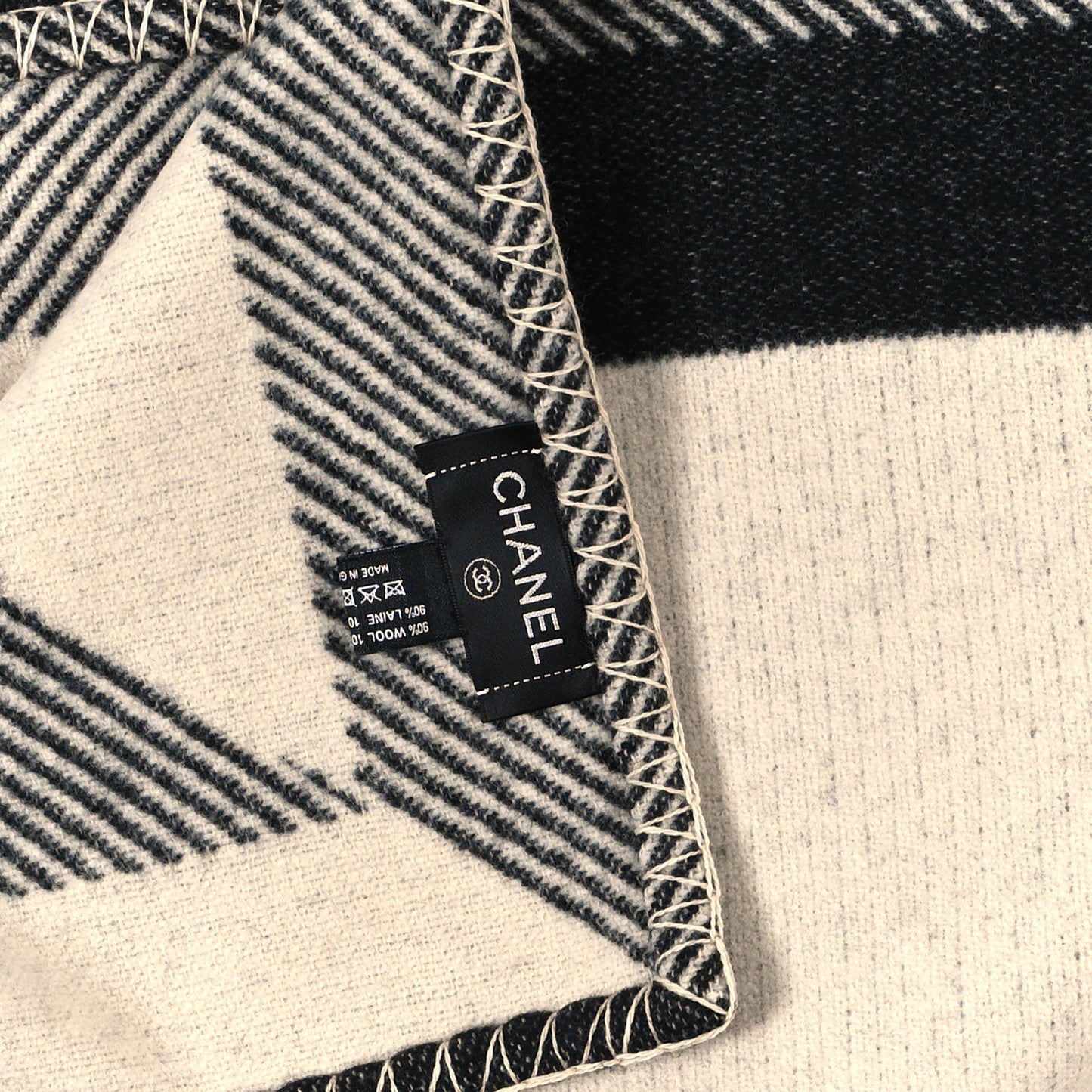 Wool Cashmere CC Throw Blanket Black Beige