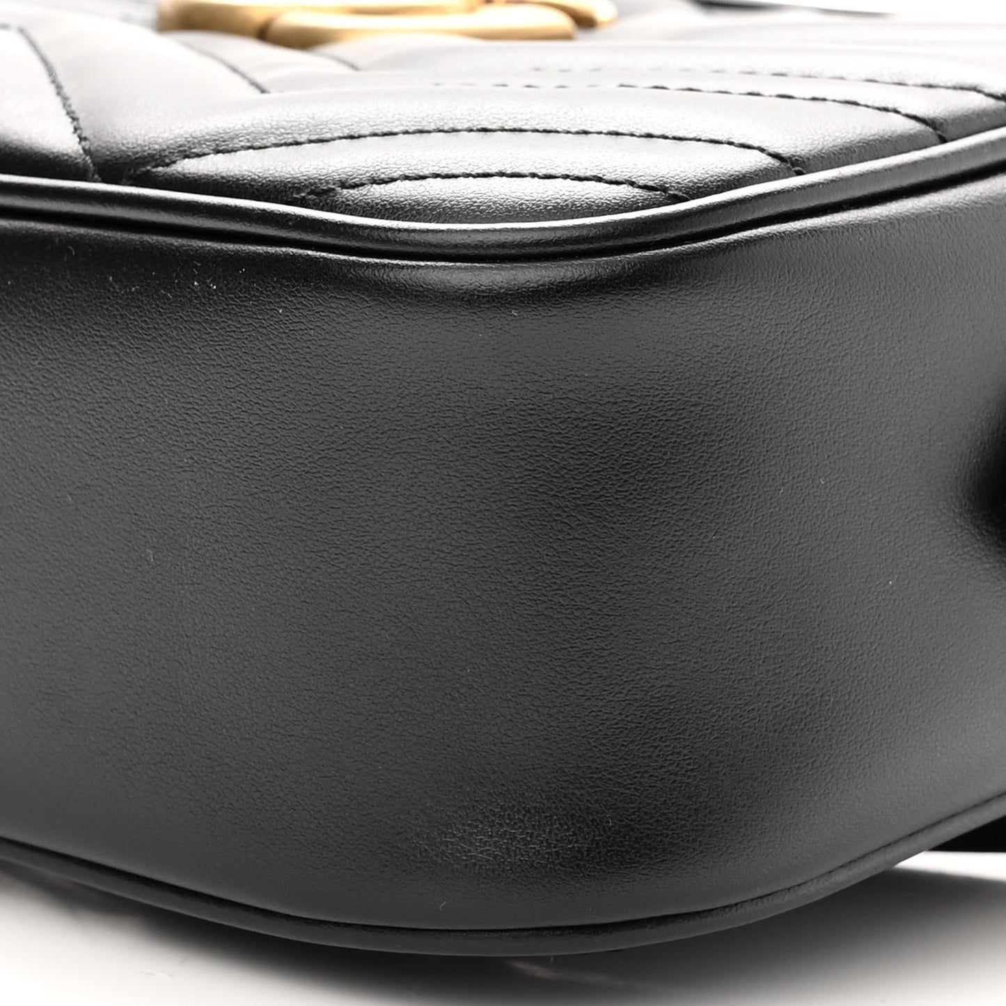 Calfskin Matelasse Small GG Marmont Chain Shoulder Bag Black