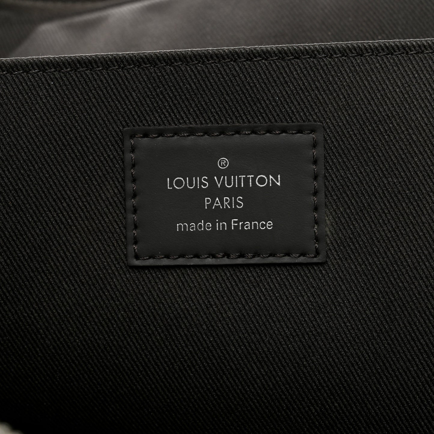 Savane Damier Ebene Lion Chapman Pochette Jour GM