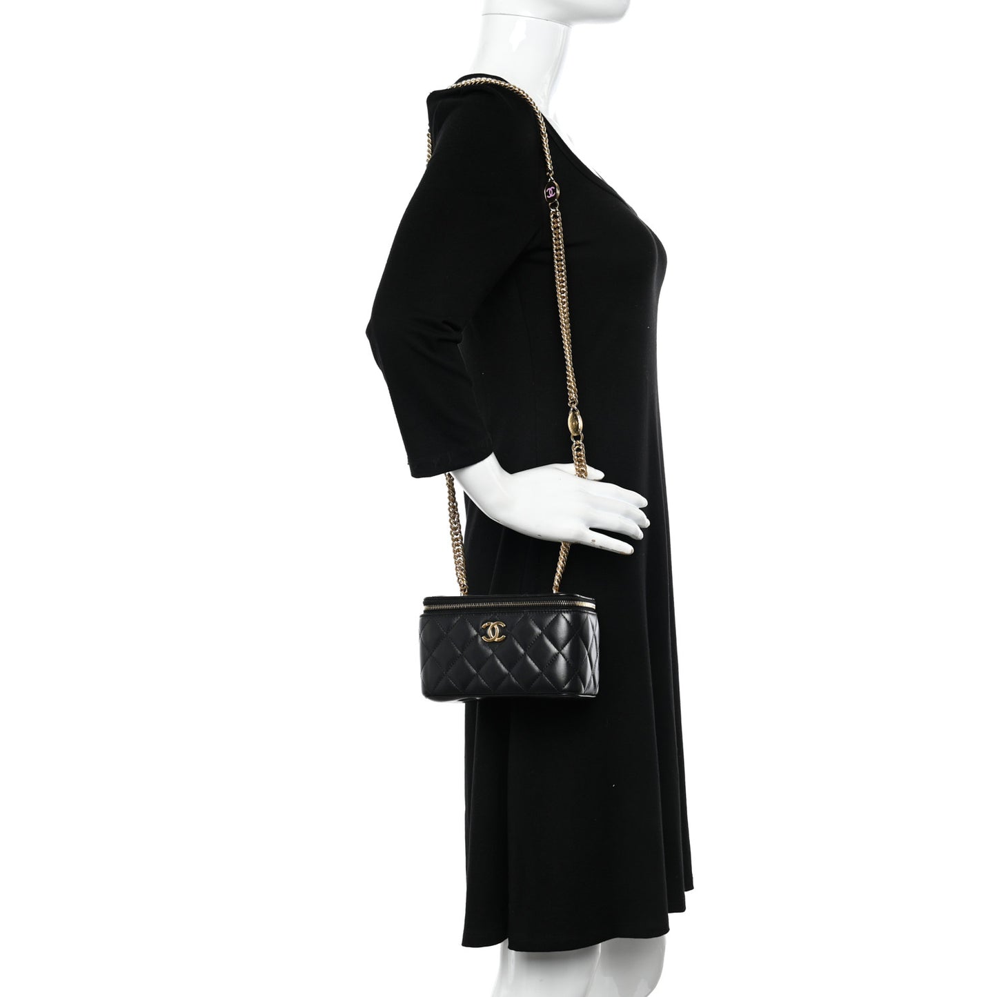 Lambskin Enamel Quilted Logo Small Vanity Case With Chain Black