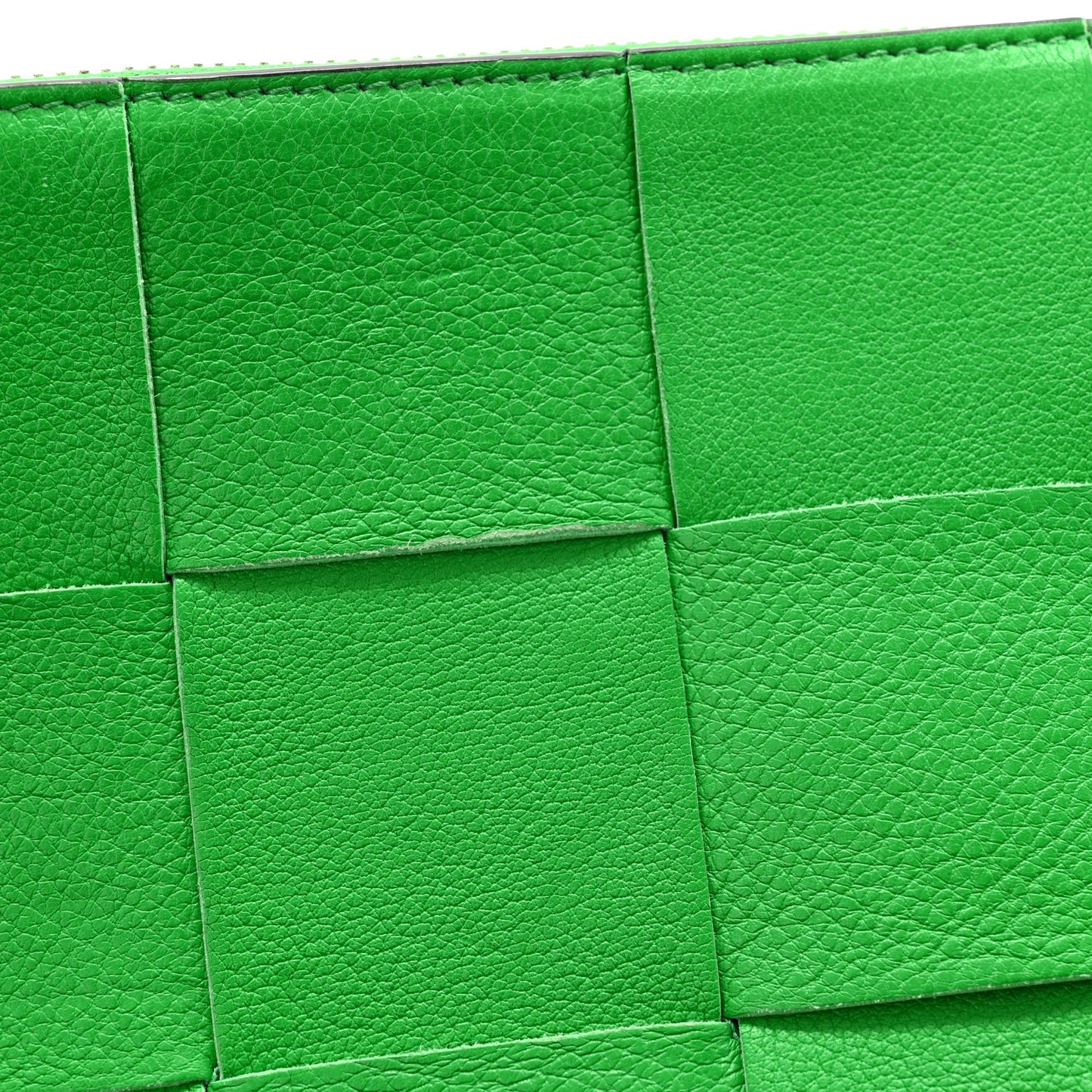 Nappa Maxi Intrecciato Medium Cassette Flat Zip Pouch Parakeet