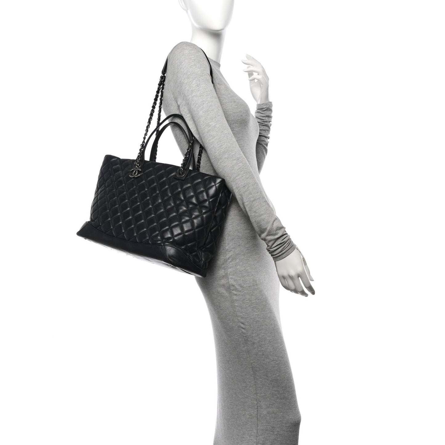 Calfskin Quilted Large Easy Shopping Tote Black