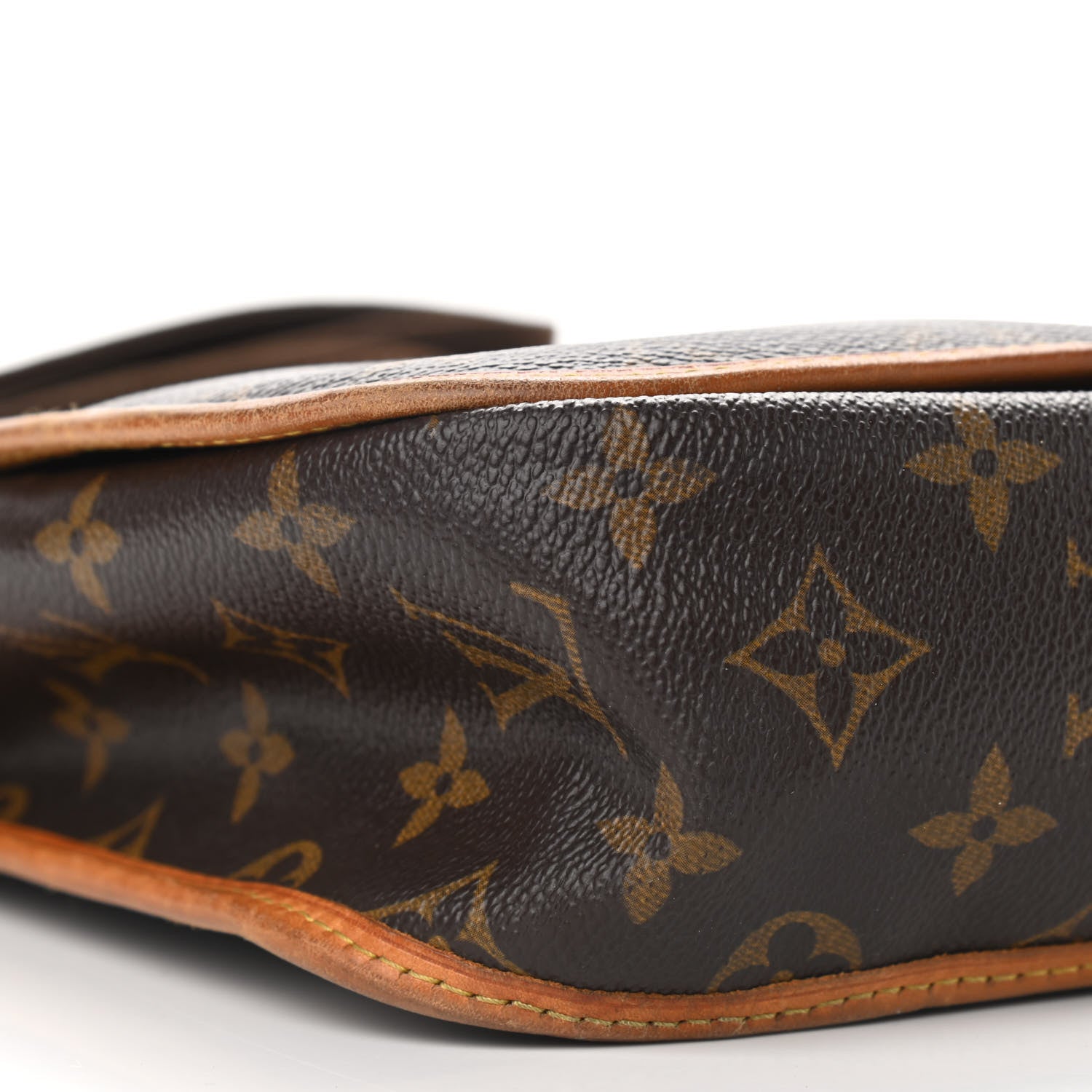 Louis Vuitton Monogram Bosphore PM Messenger 17 of 18