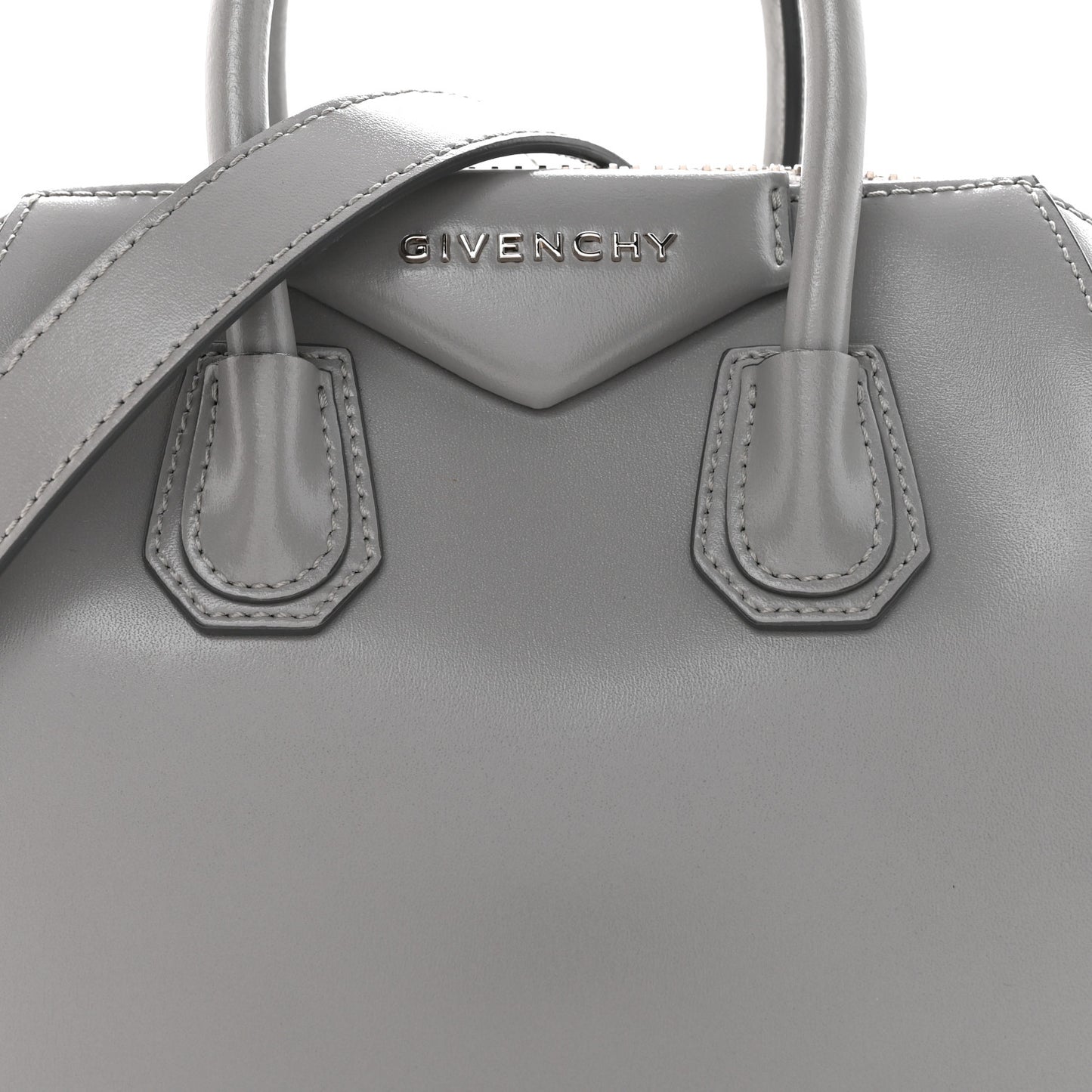 Shiny Lord Calfskin Mini Antigona Pearl Grey