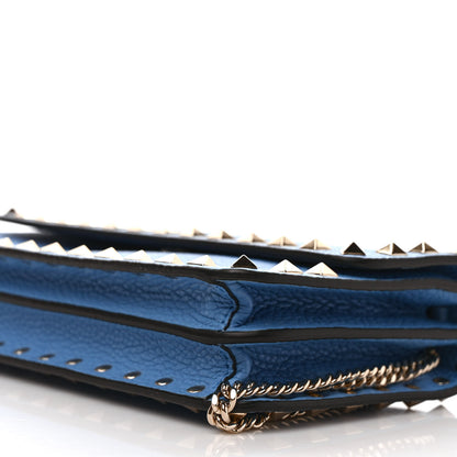 Valentino Garavani Pebbled Calfskin Rockstud Flap Wallet On Chain Denim 9 of 12