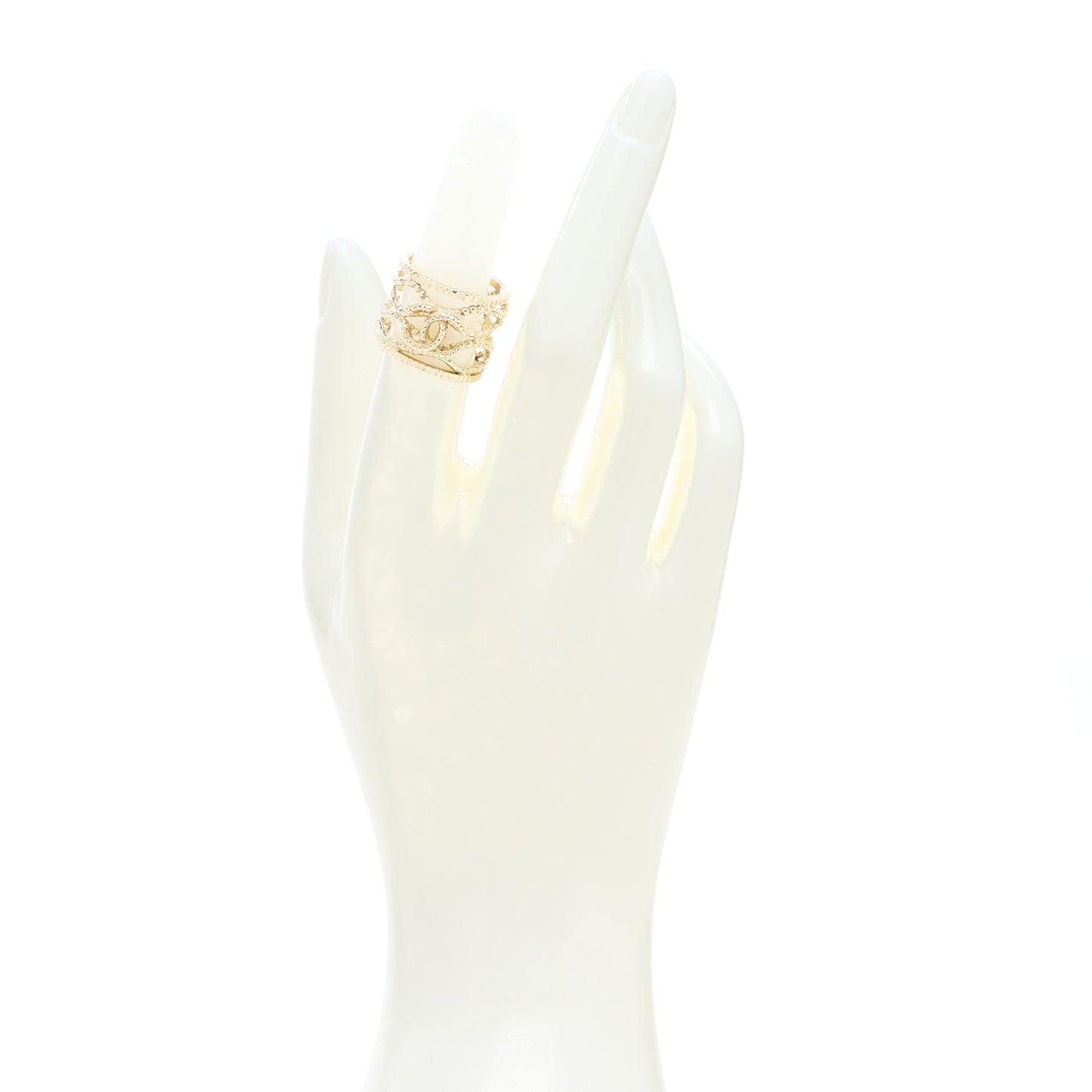 Metal CC Wide Ring 51 5.75 Gold
