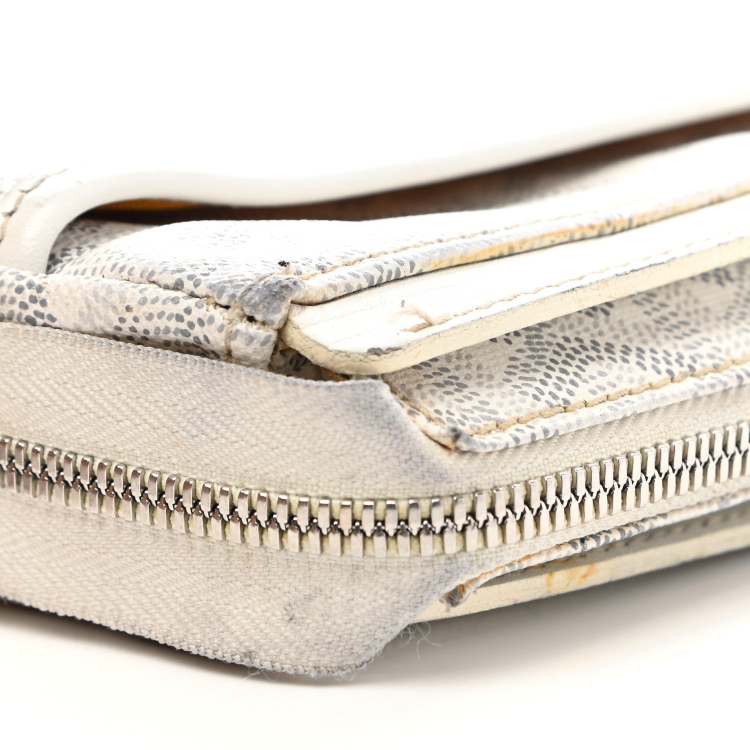Goyard Goyardine Miroir Toiletry Bag PM White 18 of 19