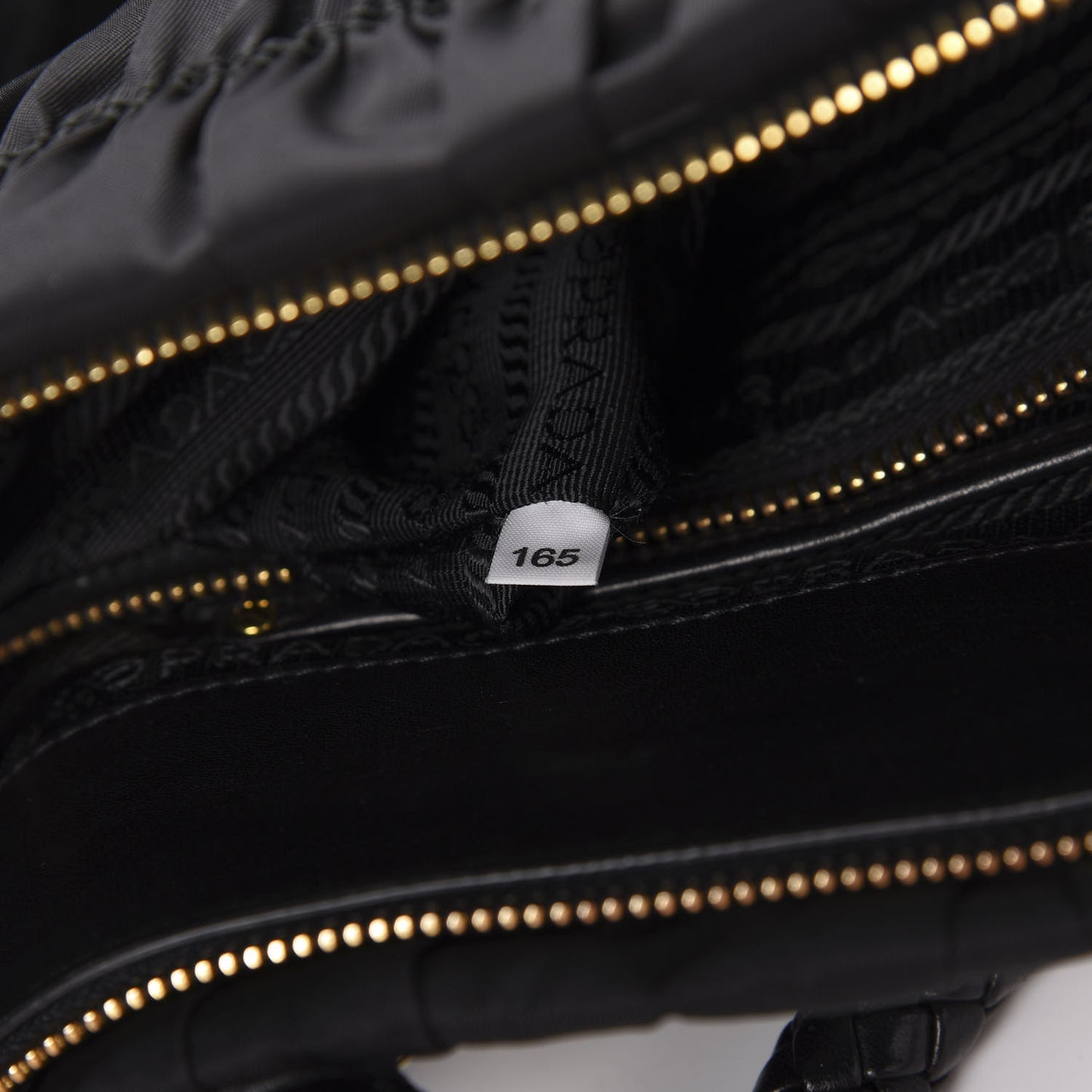 Tessuto Nylon Gaufre Tote Black