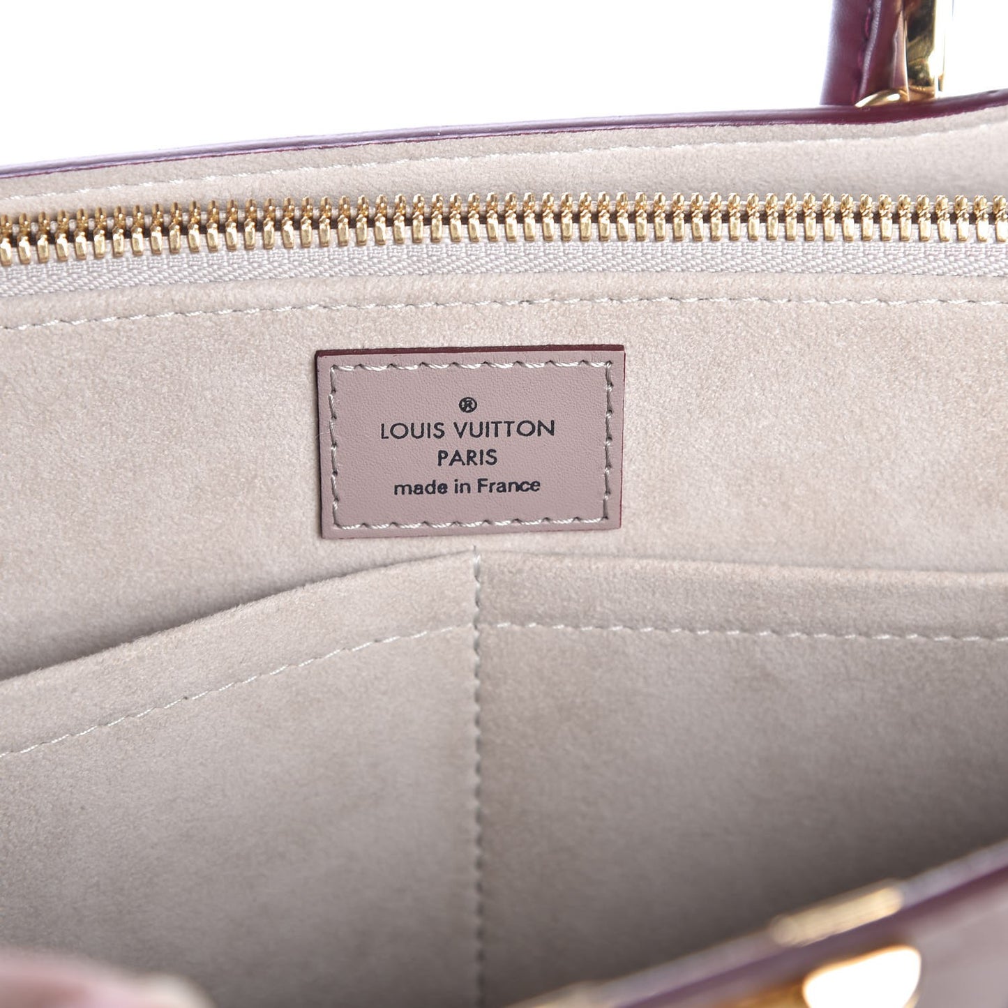 Monogram Cuir Plume Very Tote MM Mastic Raisin