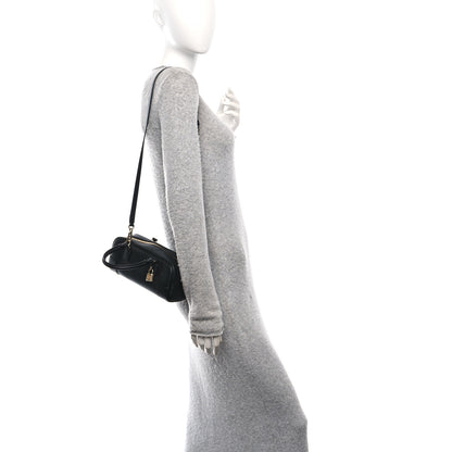 Loewe Nappa Calfskin Amazona 23 Cropped Black 2 of 12
