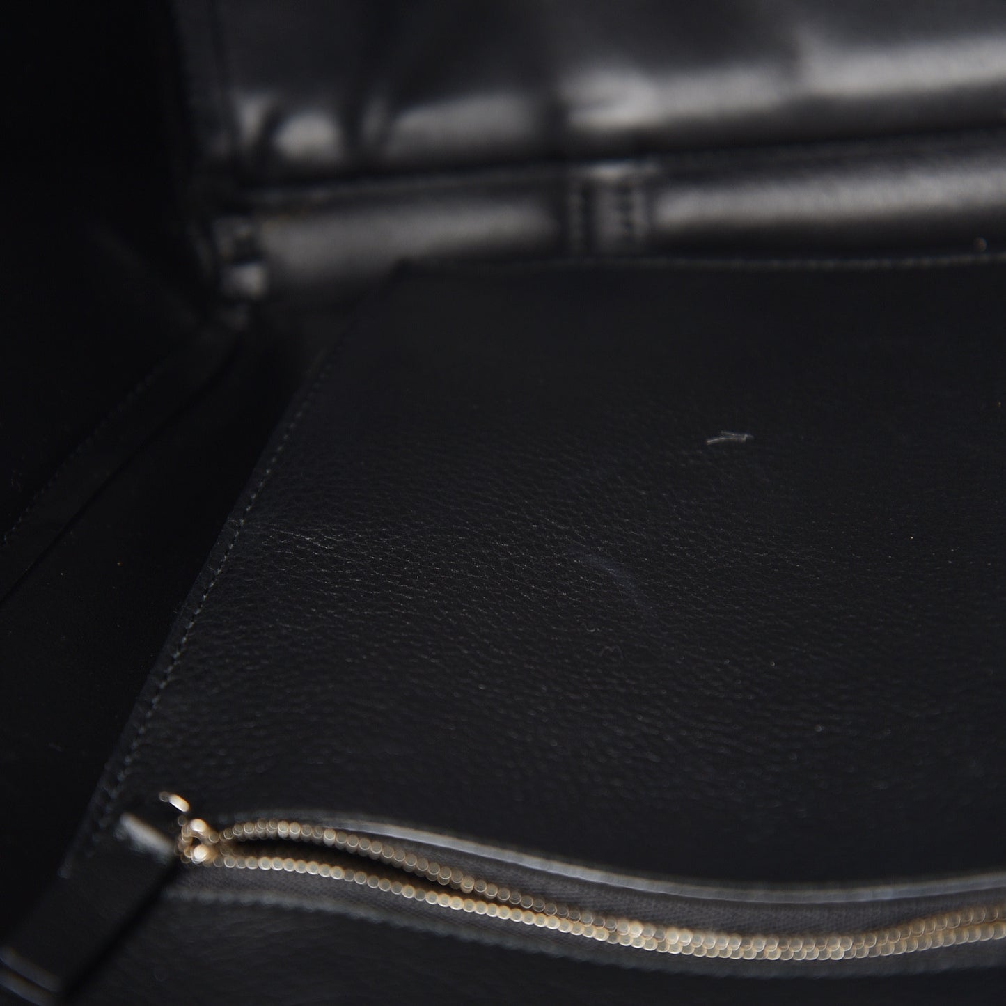Pebbled Calfskin Small Everyday Tote Black