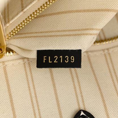 Louis Vuitton Monogram Giant Jungle Onthego GM Ivory 7 of 10
