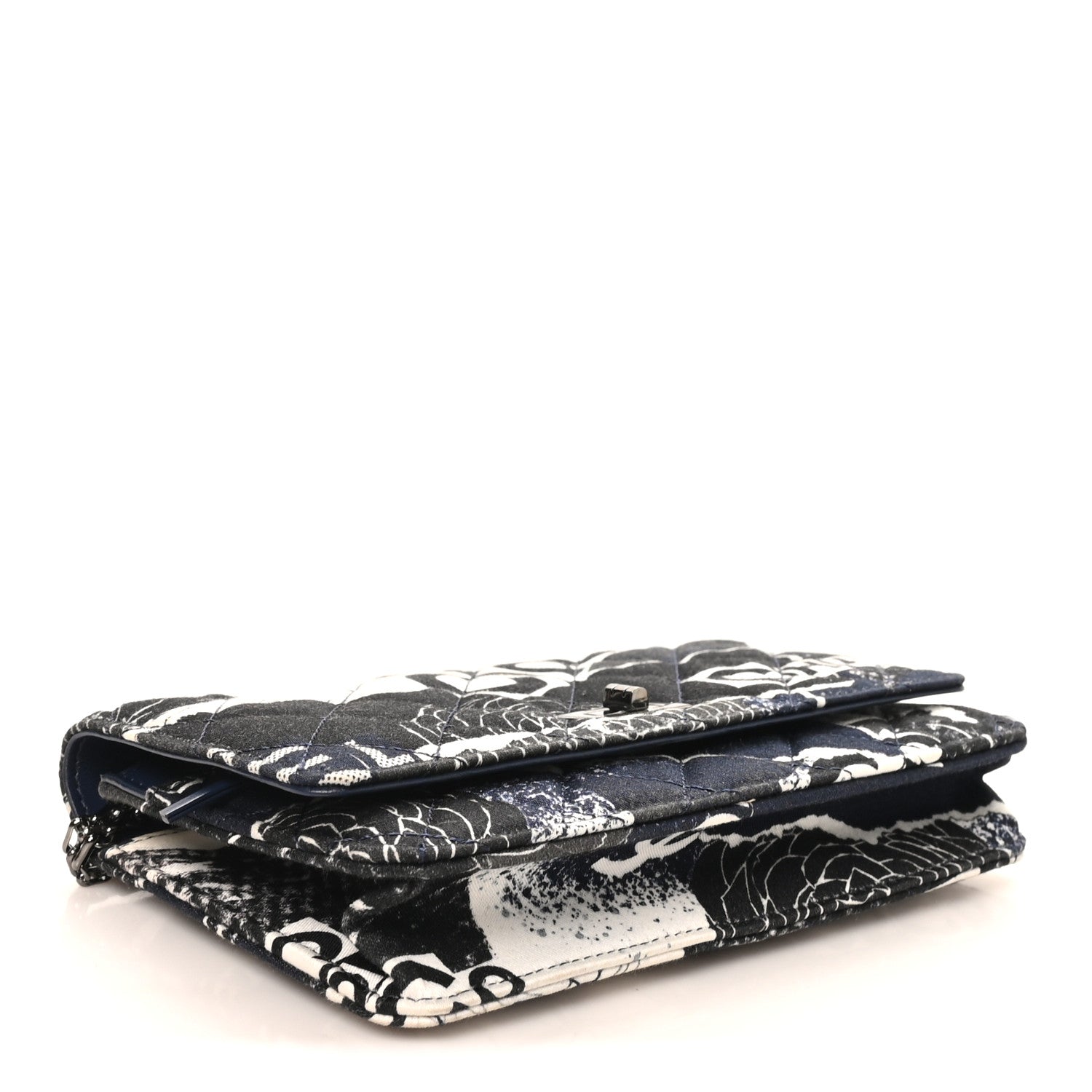 Chanel Canvas Printed Quilted 2.55 Reissue Wallet On Chain WOC White Black Navy Blue 3 of 9