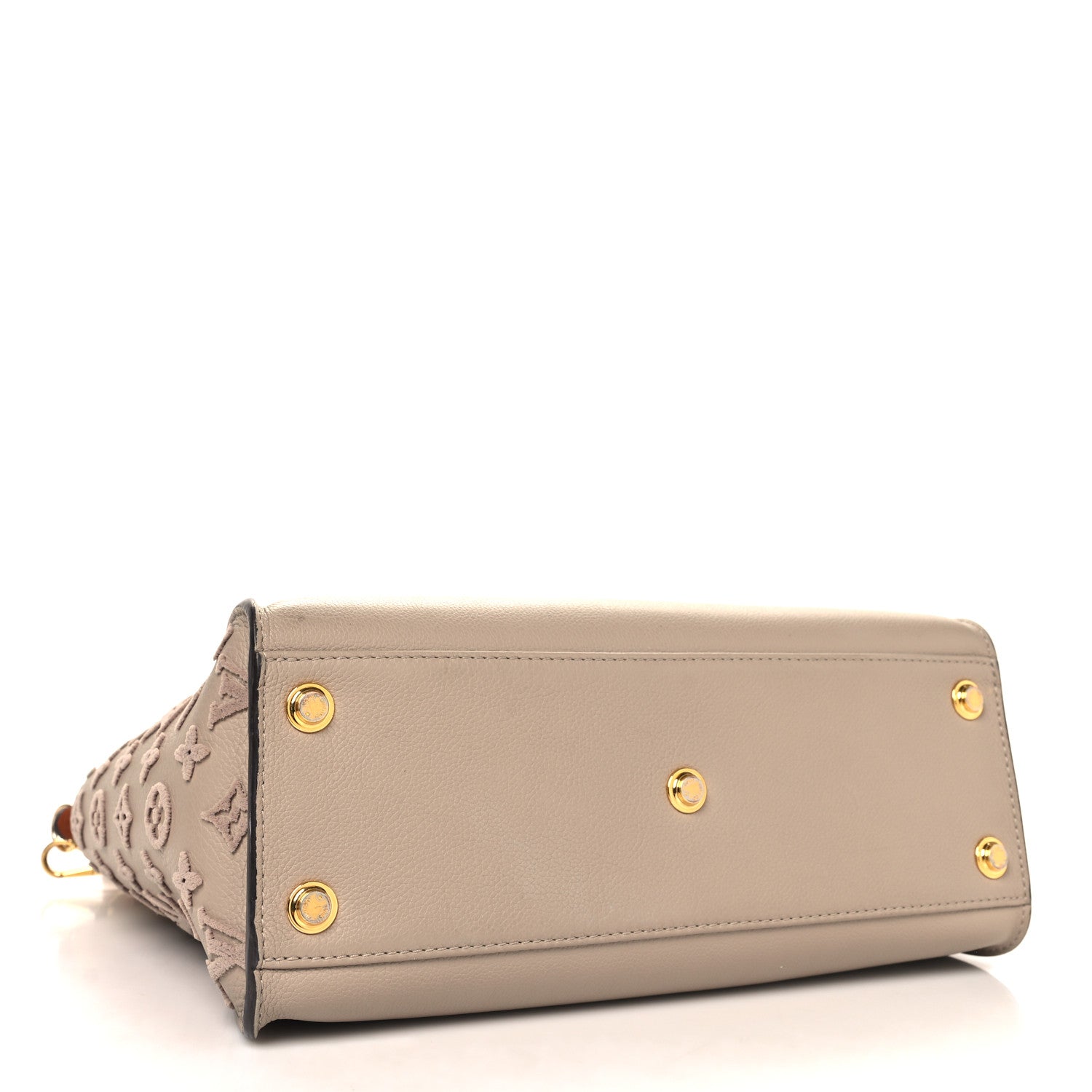Louis Vuitton Calfskin Monogram Tufting On My Side Galet 4 of 11