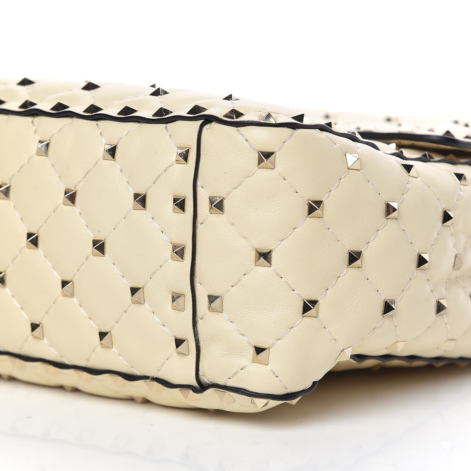 Valentino Garavani Nappa Maxi Rockstud Spike Shoulder Bag Light Ivory 6 of 11