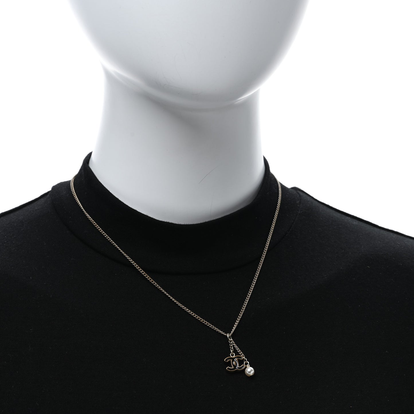 Enamel Pearl CC Necklace Black Gold