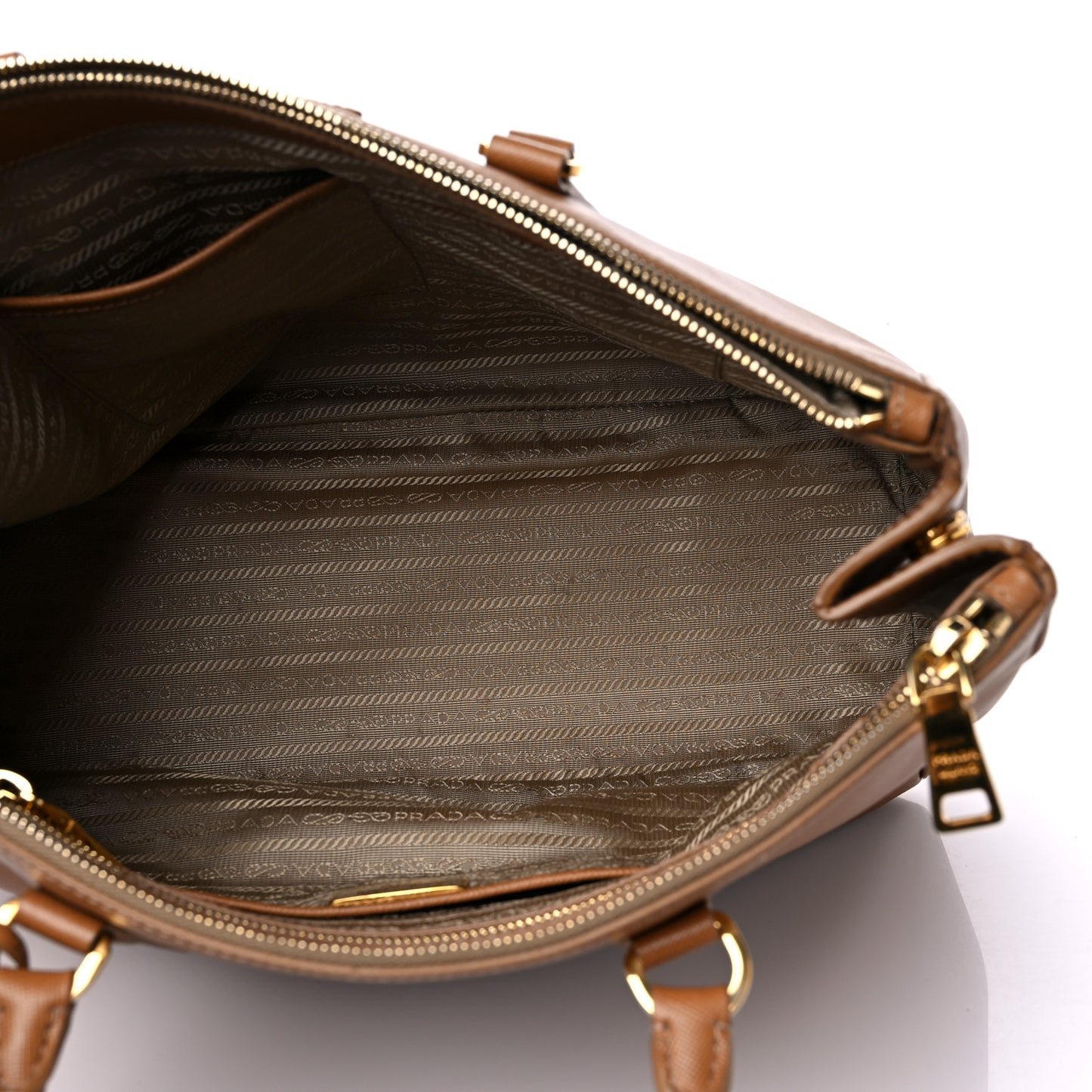 Saffiano Large Galleria Double Zip Tote Caramel