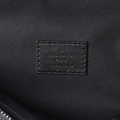 Louis Vuitton Monogram Eclipse Discovery Bumbag 6 of 10