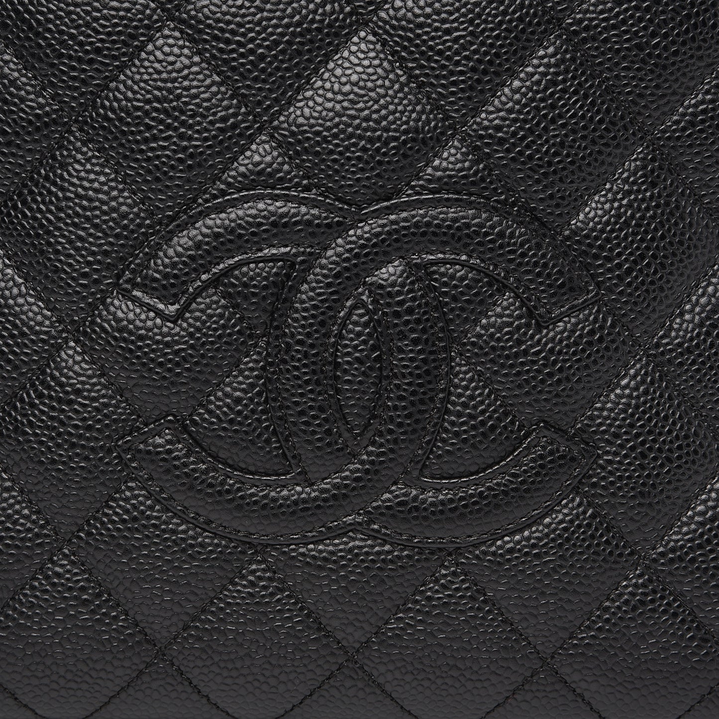 Caviar Quilted Petit Timeless Tote PTT Black