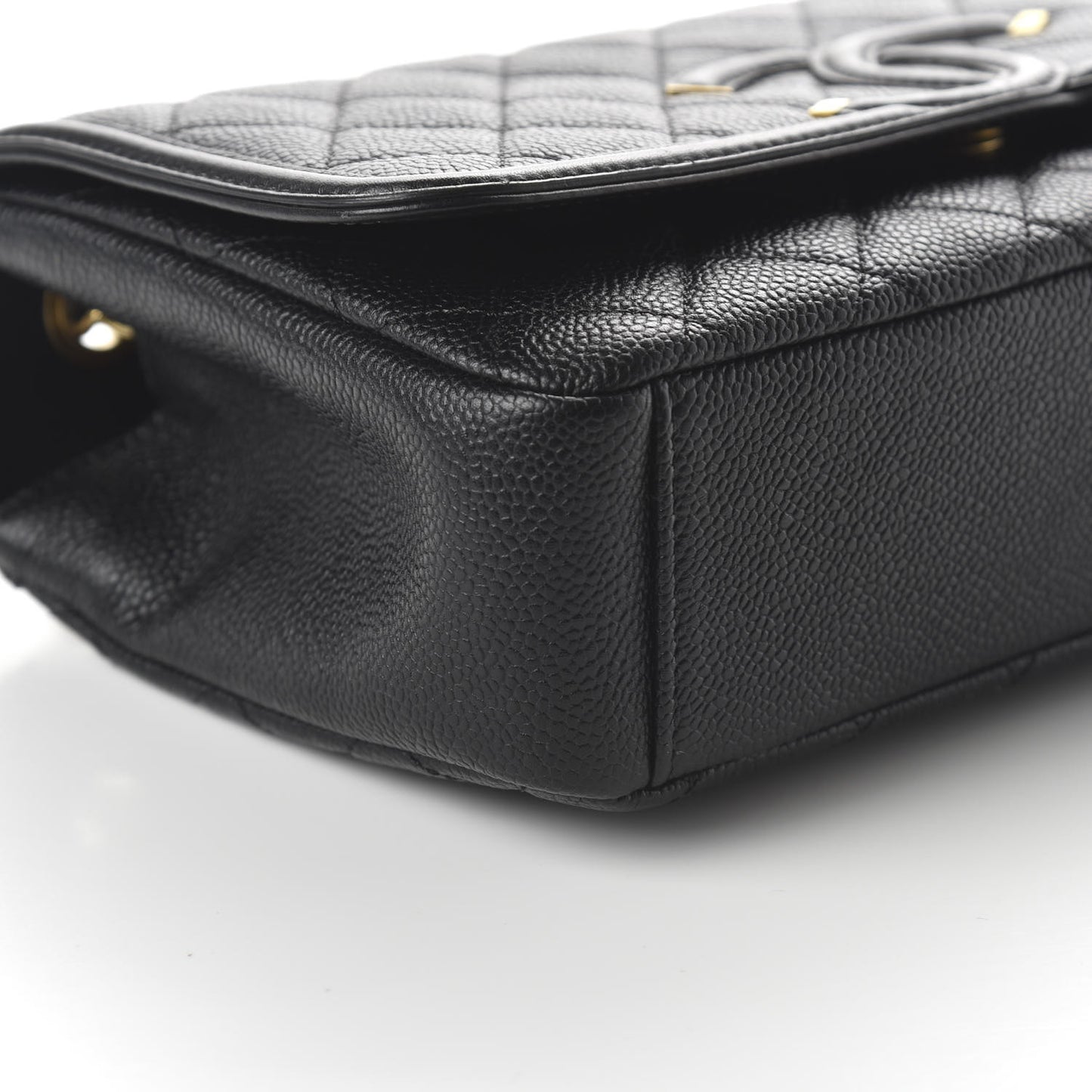 Caviar Quilted Medium CC Filigree Flap Black