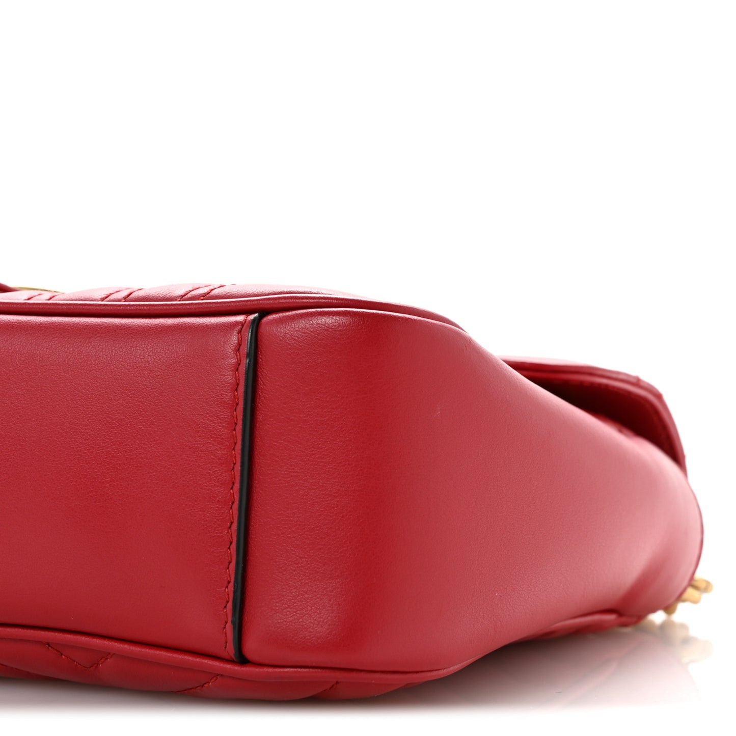 Calfskin Matelasse Small GG Marmont Shoulder Bag Hibiscus Red