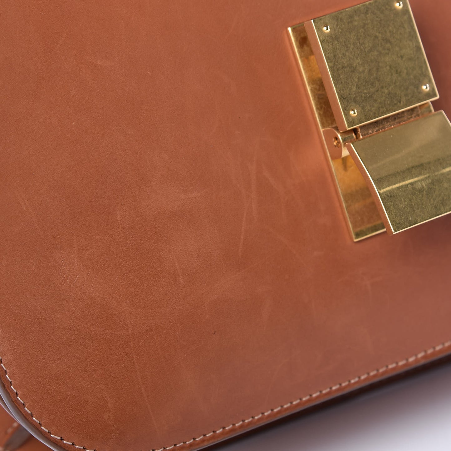 Smooth Calfskin Medium Classic Box Flap Bag Camel