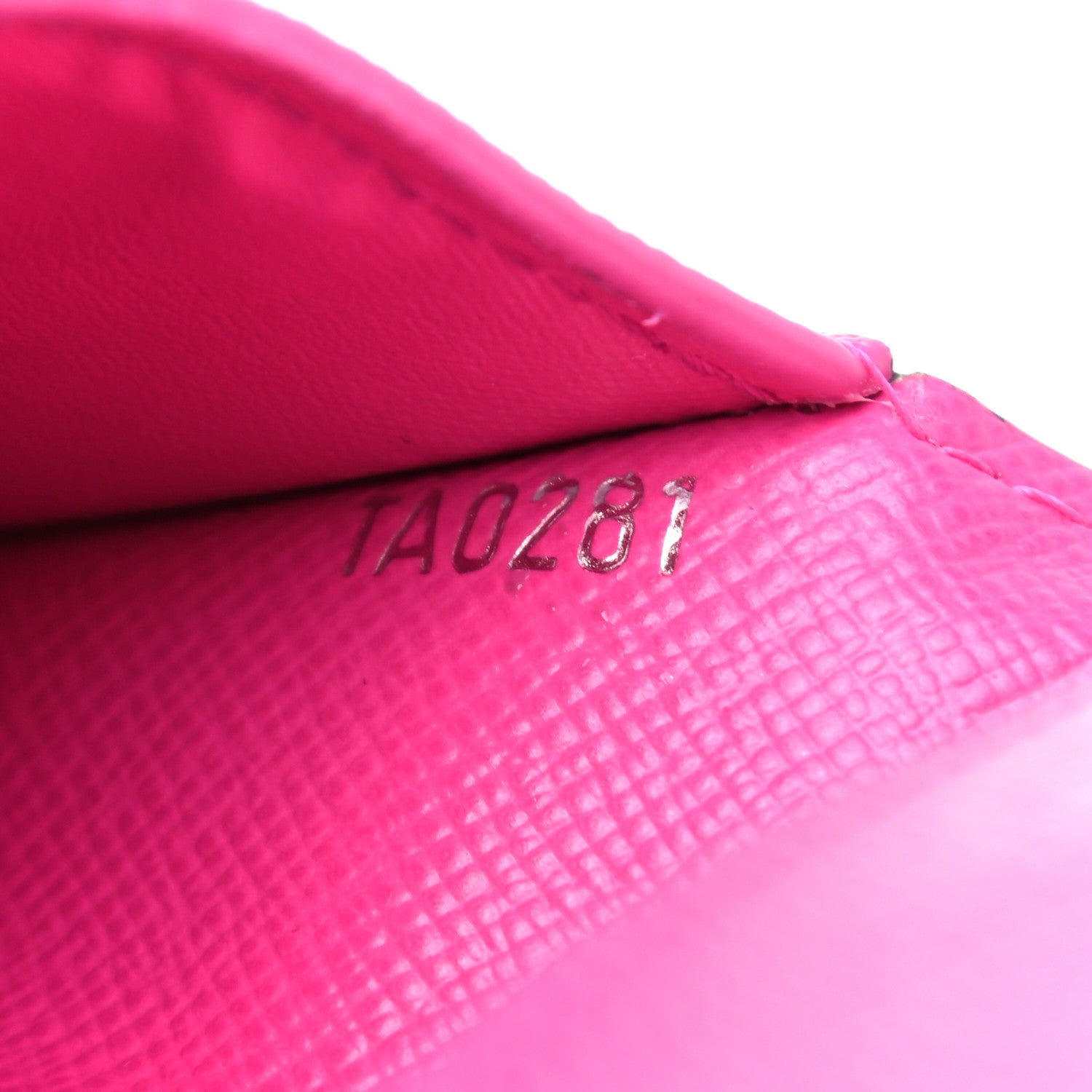 Louis Vuitton Taigarama Pocket Organizer NM Fuchsia 7 of 8